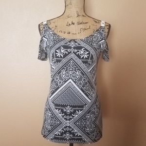 Cache cold shoulder top xs